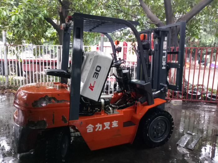 合力平衡重式叉車(chē)